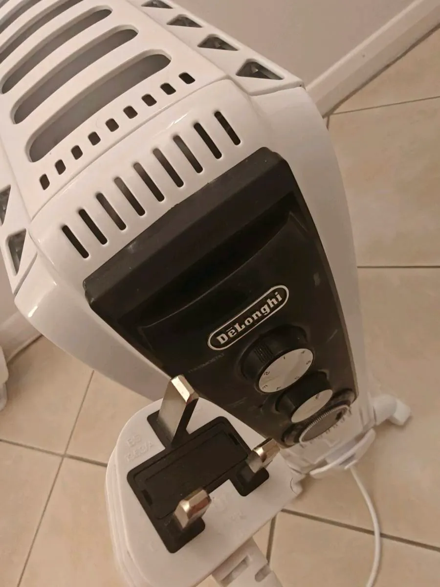 DeLonghi Dragon 4 2KW Oil Filled Radiator TRD40820 - Image 4