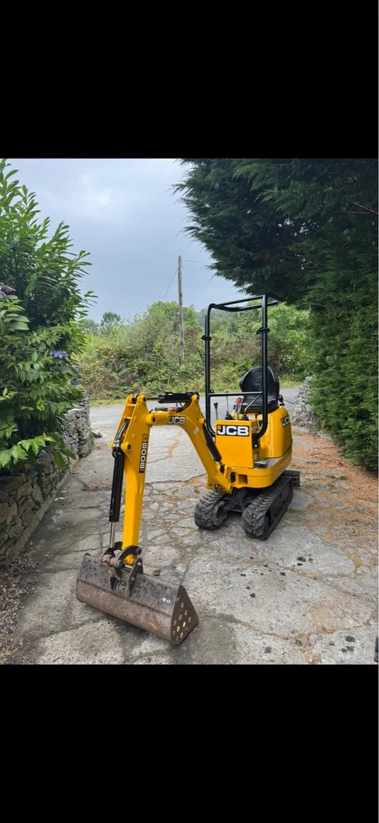 JCB 8008 Micro digger - Image 2