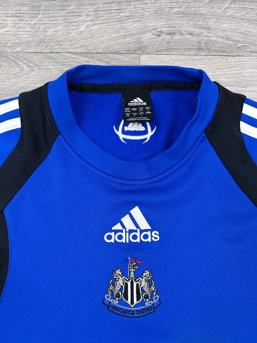 Vintage 2004 Newcastle United Crewneck Sweatshirt - Image 4
