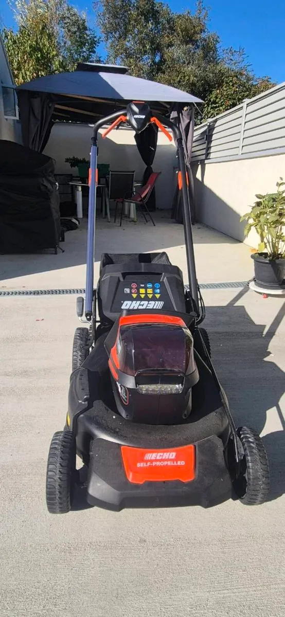 3-in-1 self-propelled 56V battery lawn mower https - Image 2