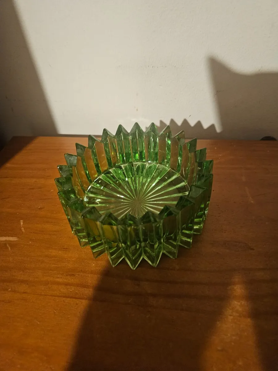 Vintage Retro Green Ashtray - Image 1