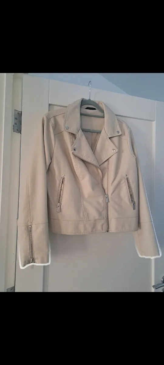 Ladies faux leather jacket as new condition - Image 1