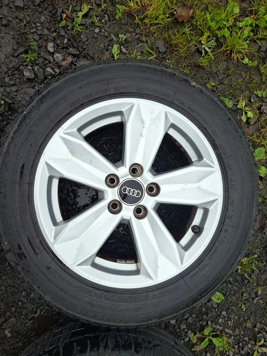 15" A1, Polo, Ibiza,  Fabia Alloys with tyres - Image 4
