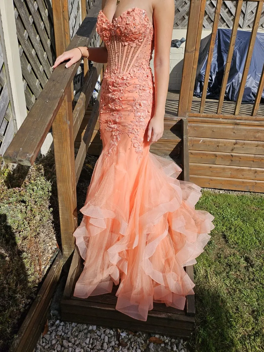 Formal dress - Image 2