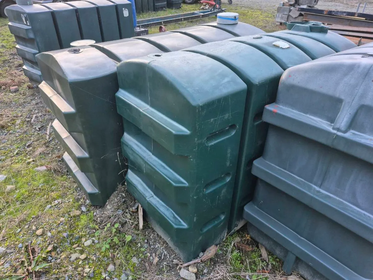 Oil tanks - Image 2