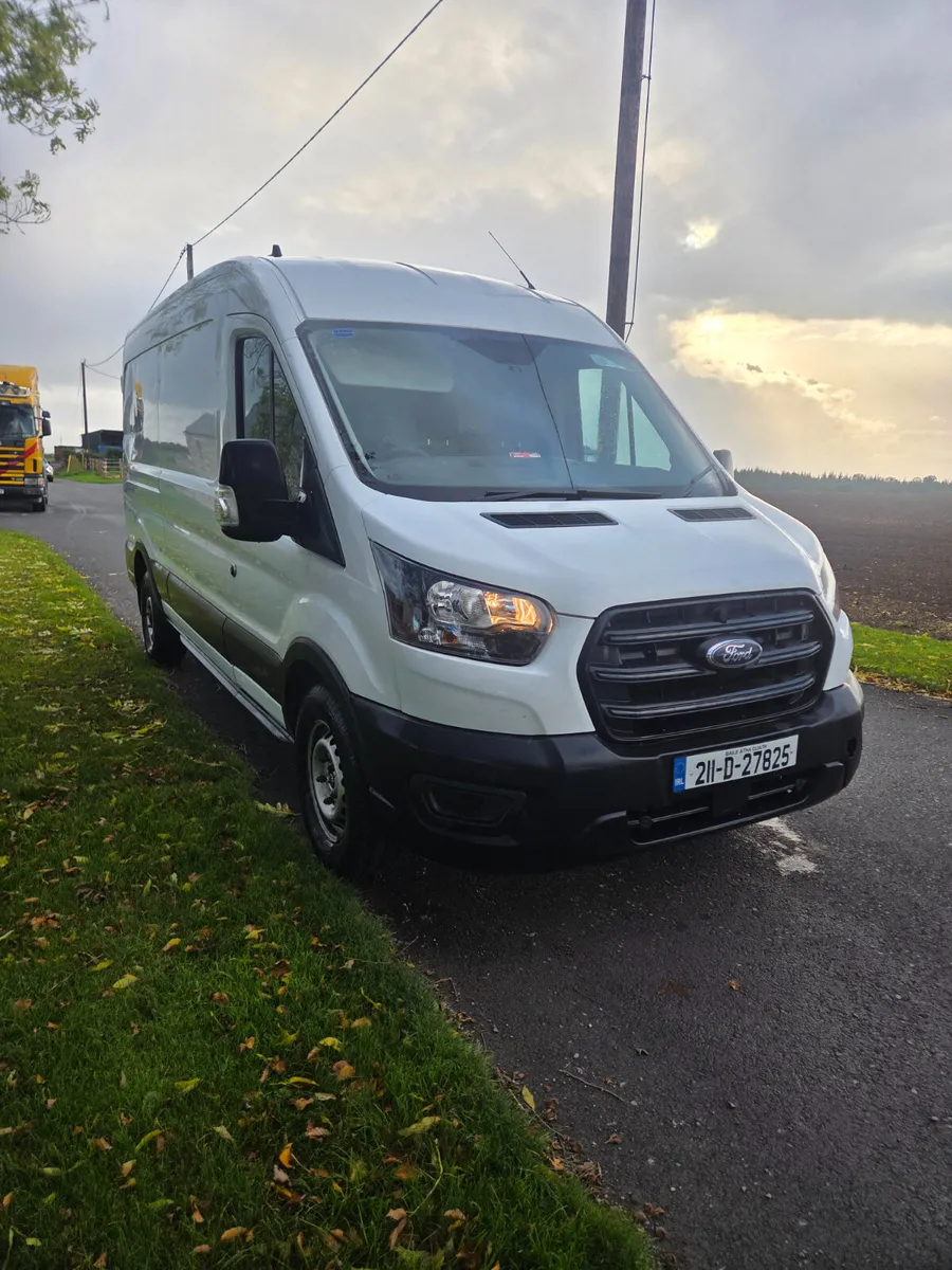 Ford Transit 2021 - Image 1