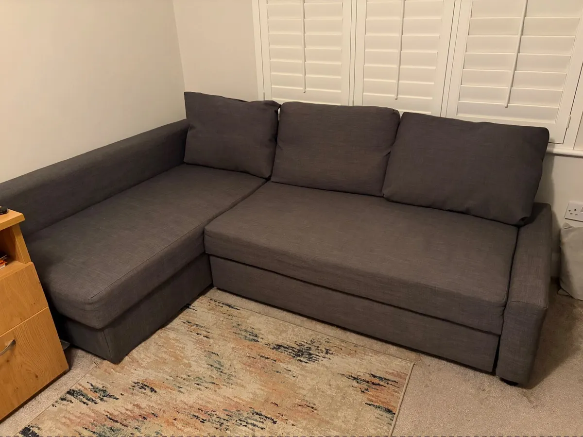 L Shaped sofa couch