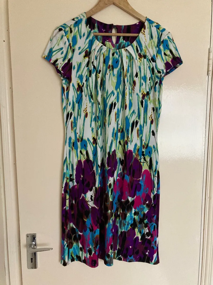 Ladies knee length dresses - Image 2