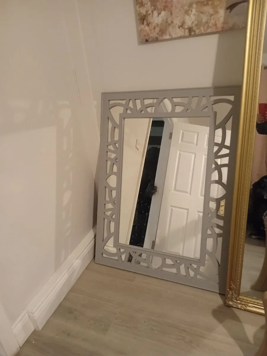 Mirror - Image 2