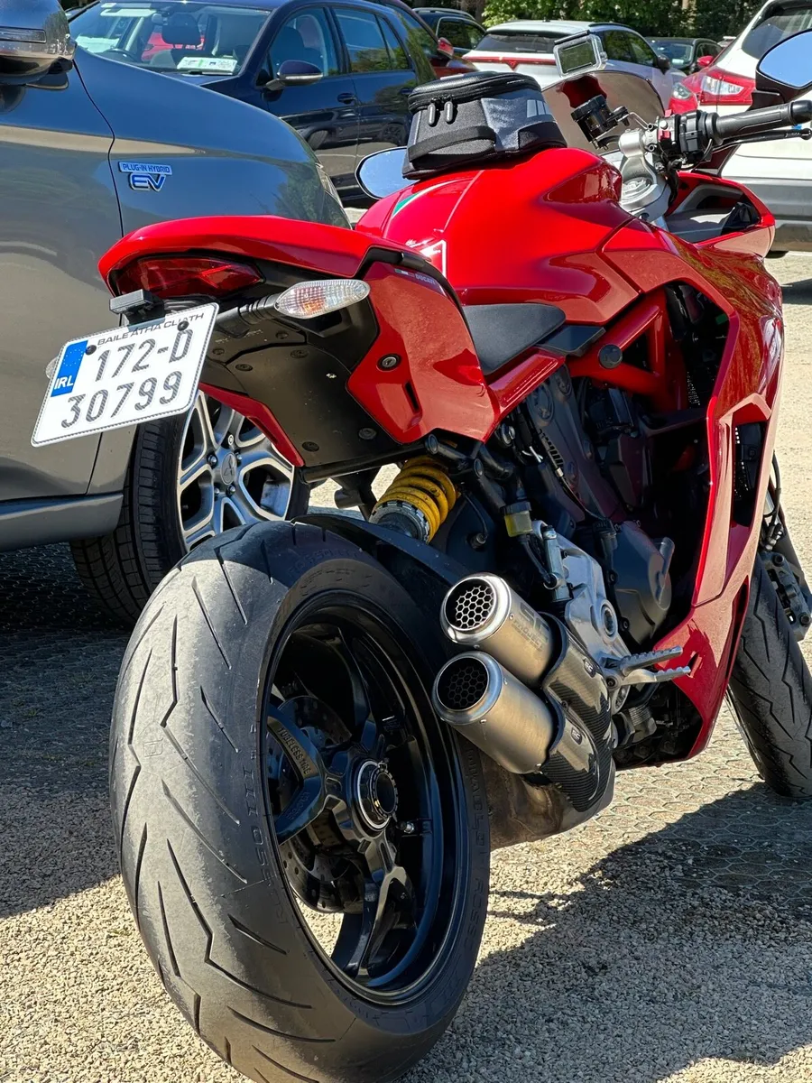 2017 Ducati Supersport 937cc - Image 1