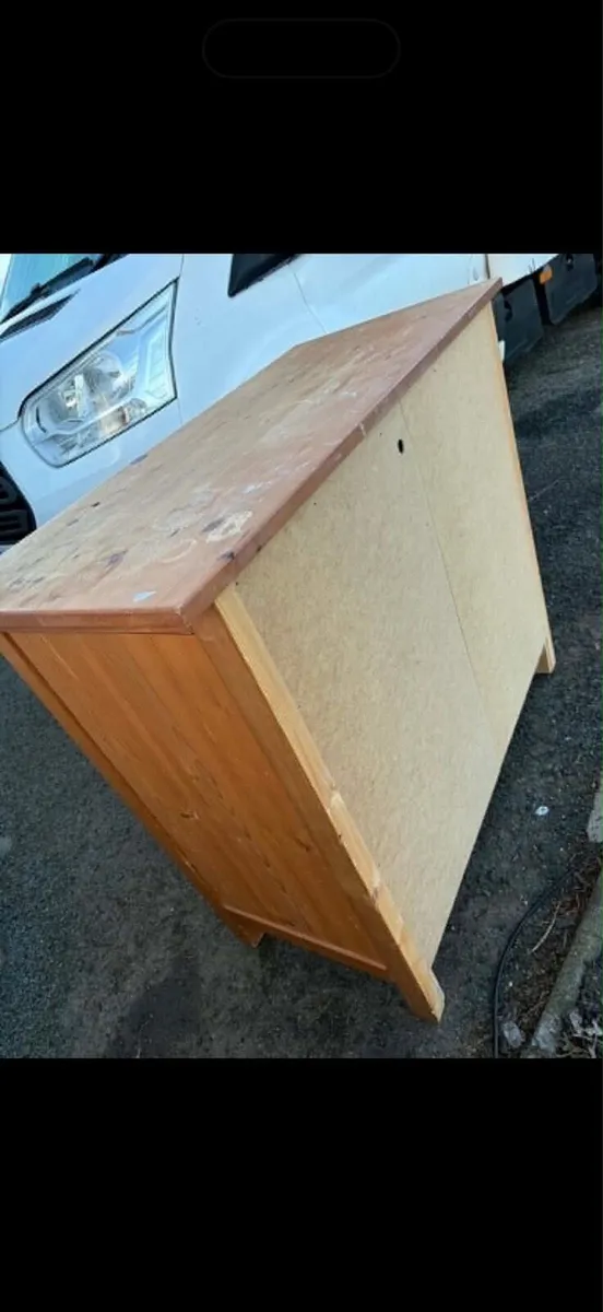 pine wooden chest of drawers . €80 - Image 3