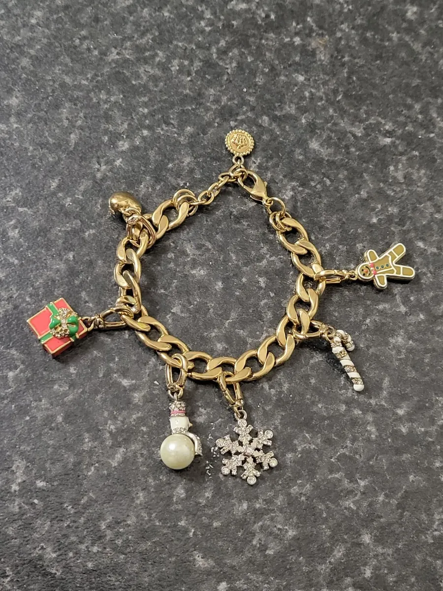 Juicy Couture charm bracelet
