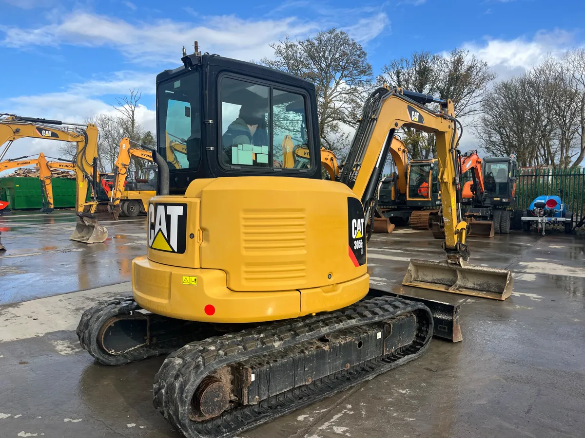 2016 Cat 305E2 Mini Excavator - Image 4