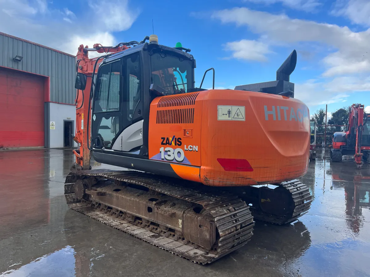 2019 Hitachi ZX130LCN-6 - Image 3
