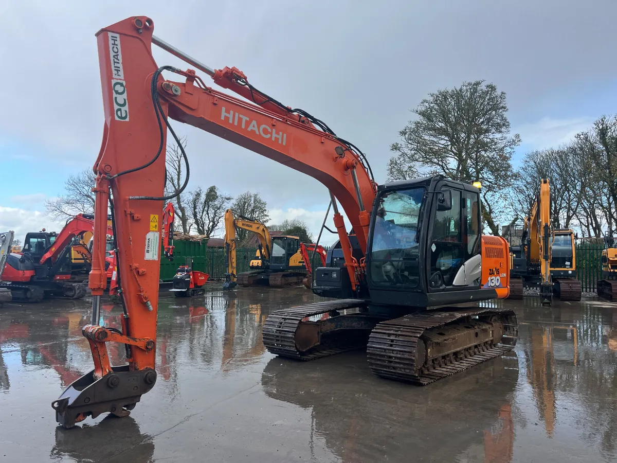 2019 Hitachi ZX130LCN-6 - Image 2