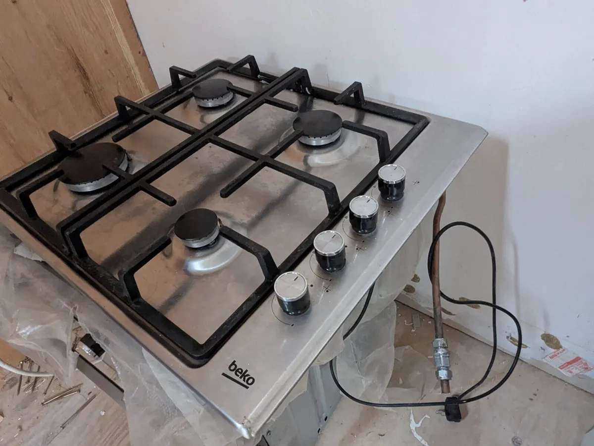 Gas hob - Image 2