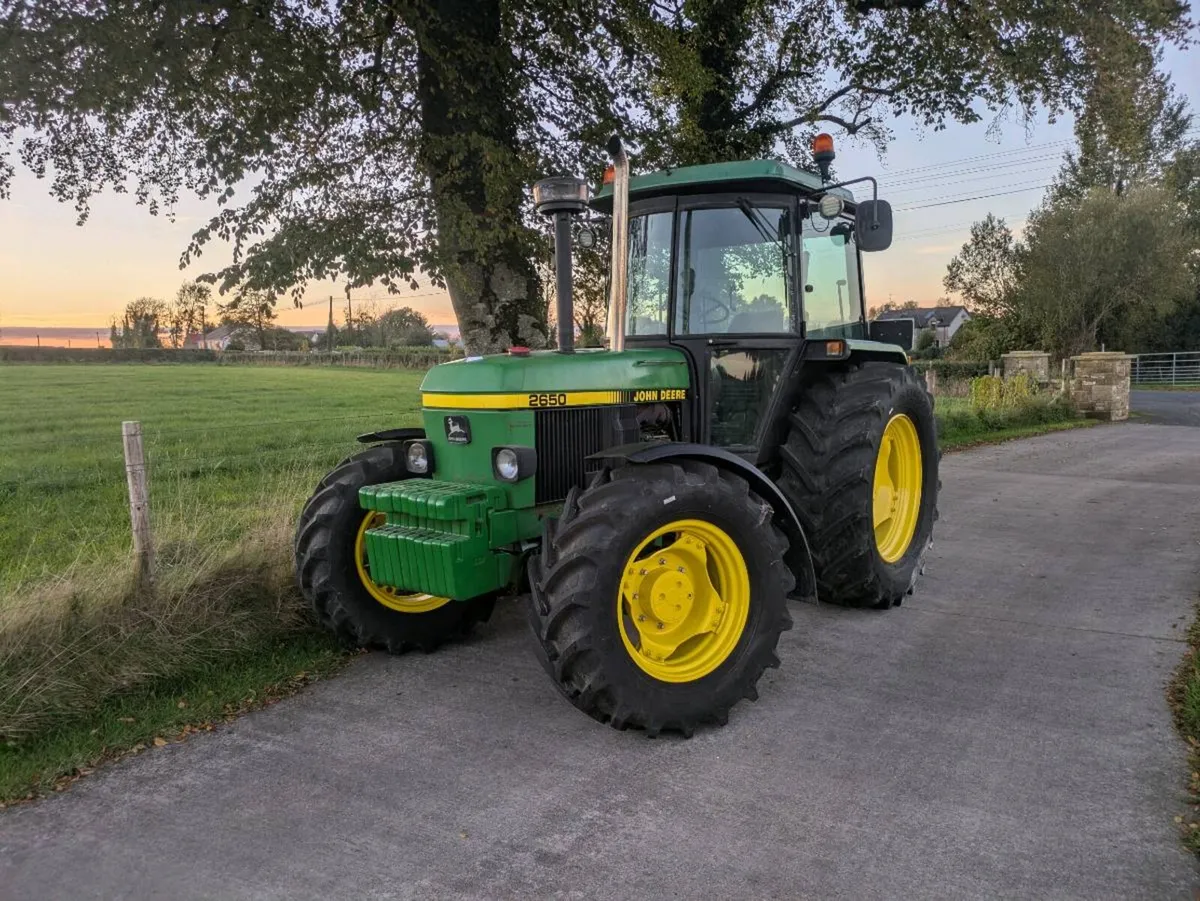 John Deere 2650 - Image 3