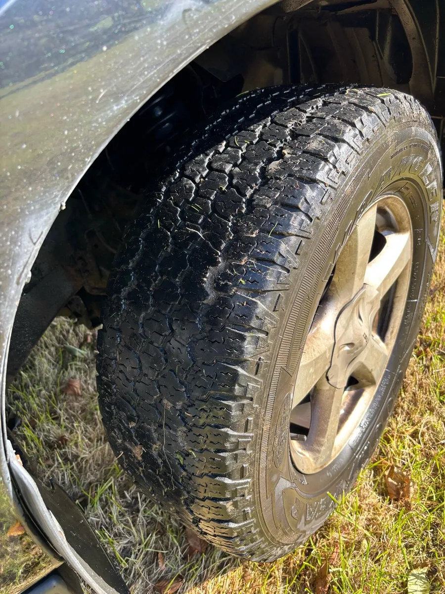 Isuzu d-max - Image 4