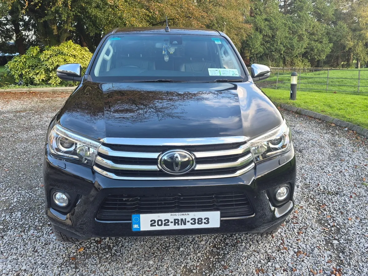 Toyota Hilux 2020 - Image 4