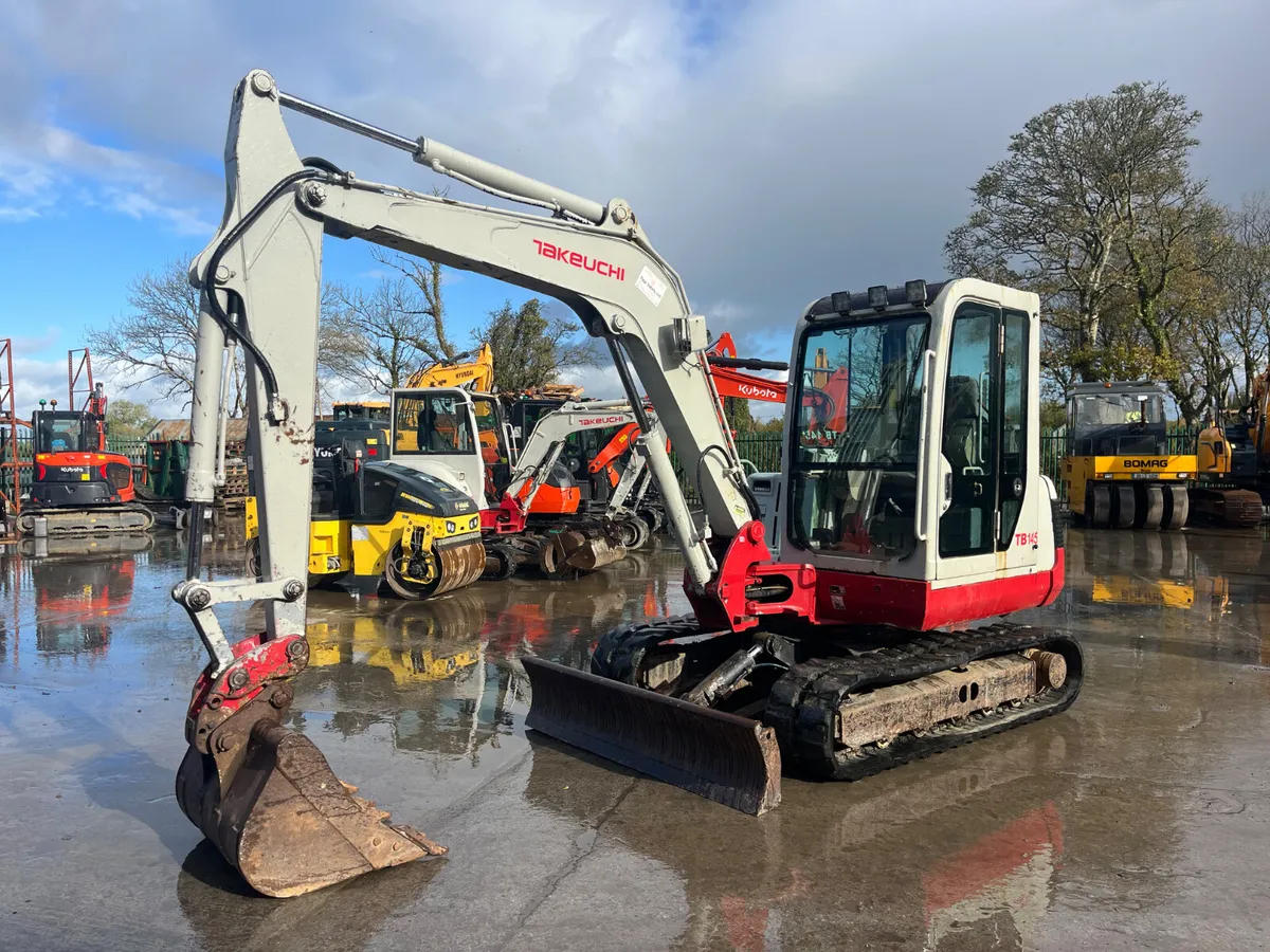 Takeuchi TB145 Mini Excavator - Image 2