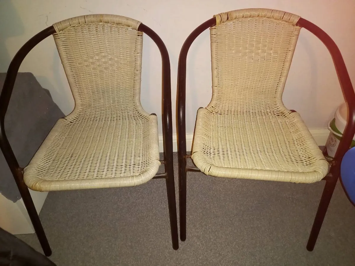 Chairs 2..pcs