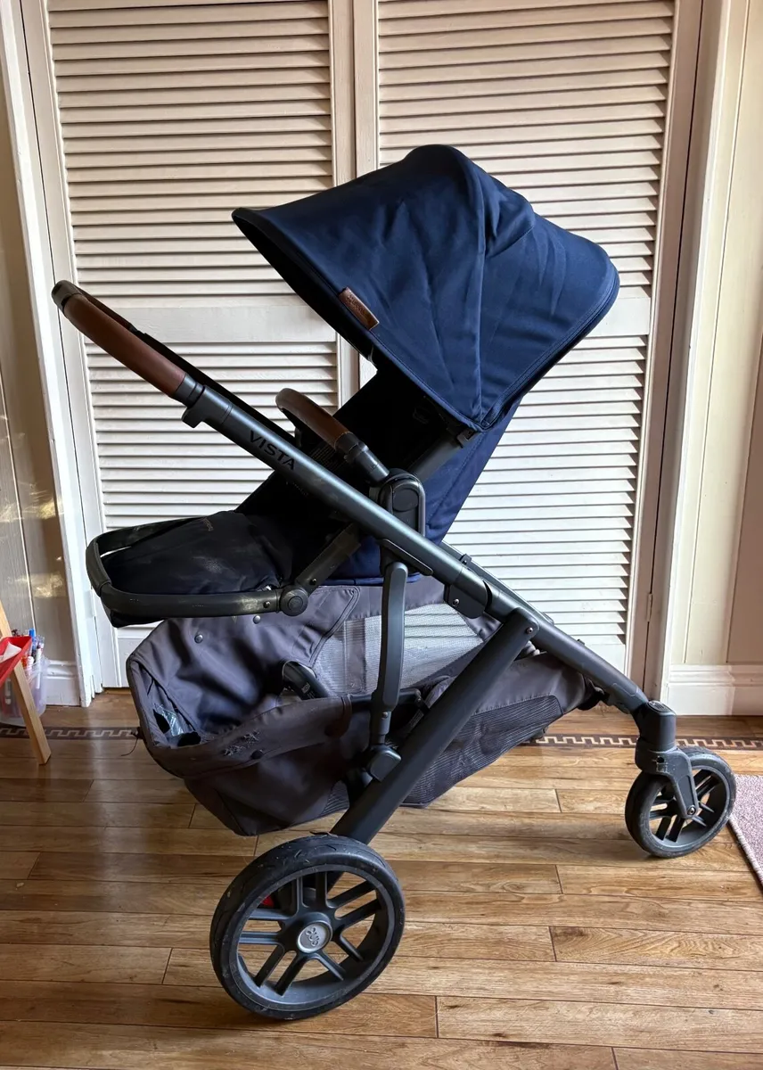 UPPAbaby VISTA V2 Travel System - Navy (Noa) - Image 2