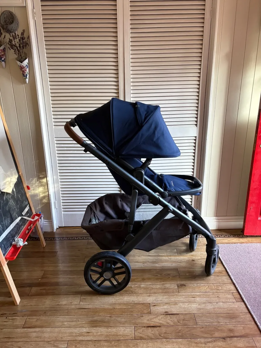 UPPAbaby VISTA V2 Travel System - Navy (Noa) - Image 4