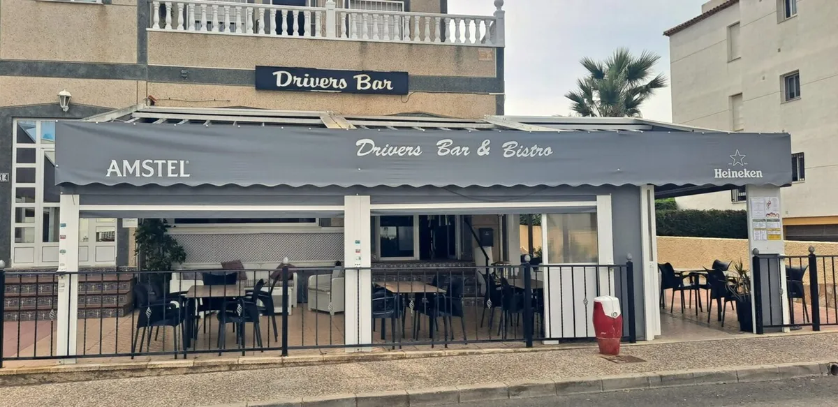 Reduced Thriving Bar Business Villamartin - Image 2