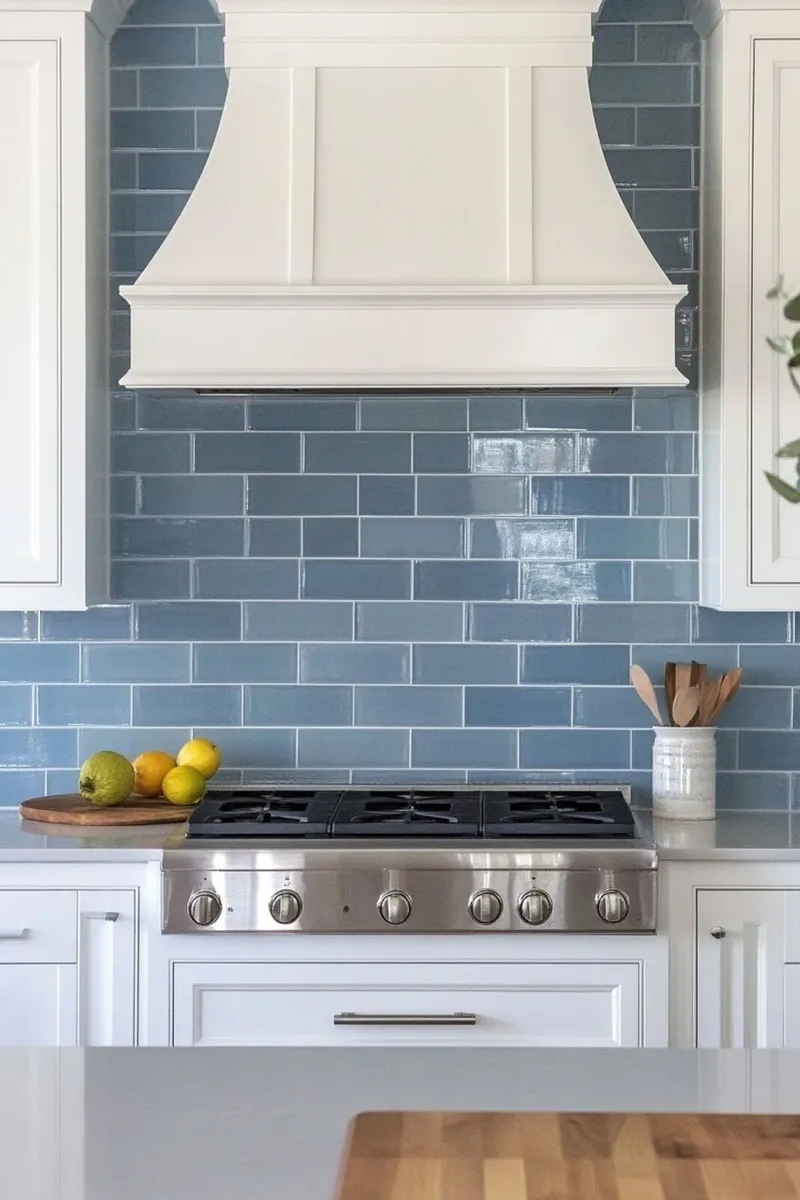 Light-blue gloss ceramic kitchen/bathroom tiles - Image 4