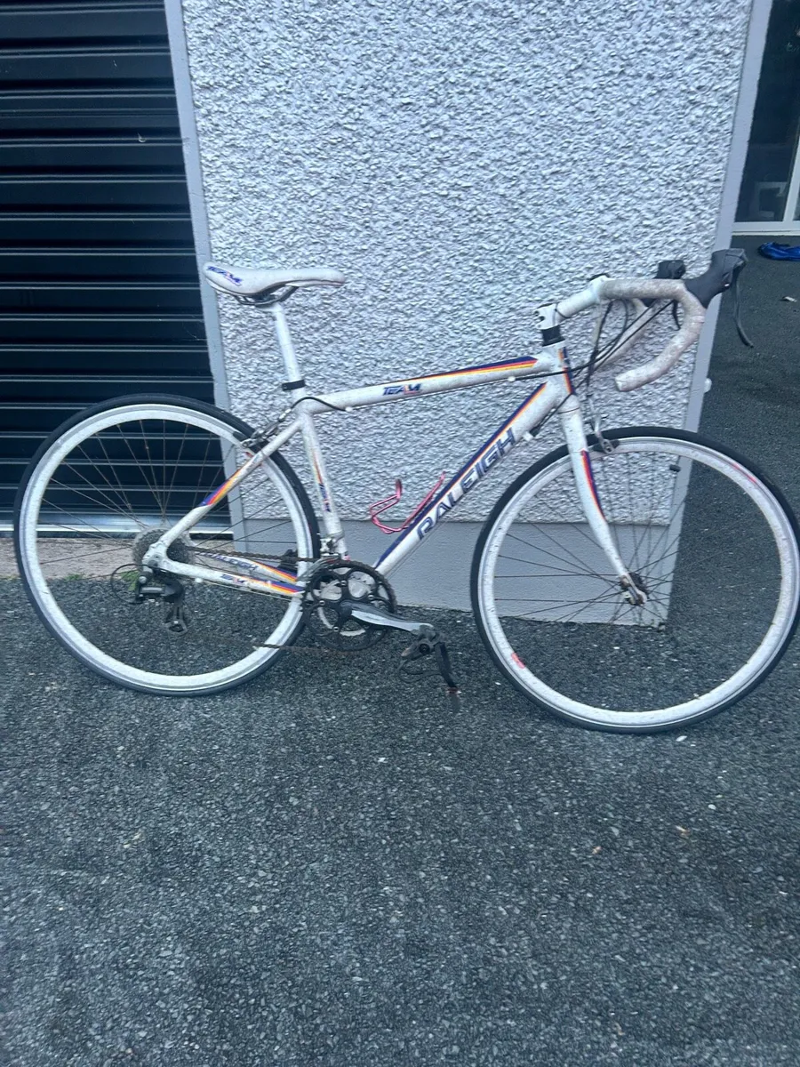 Racing bikes - Image 1