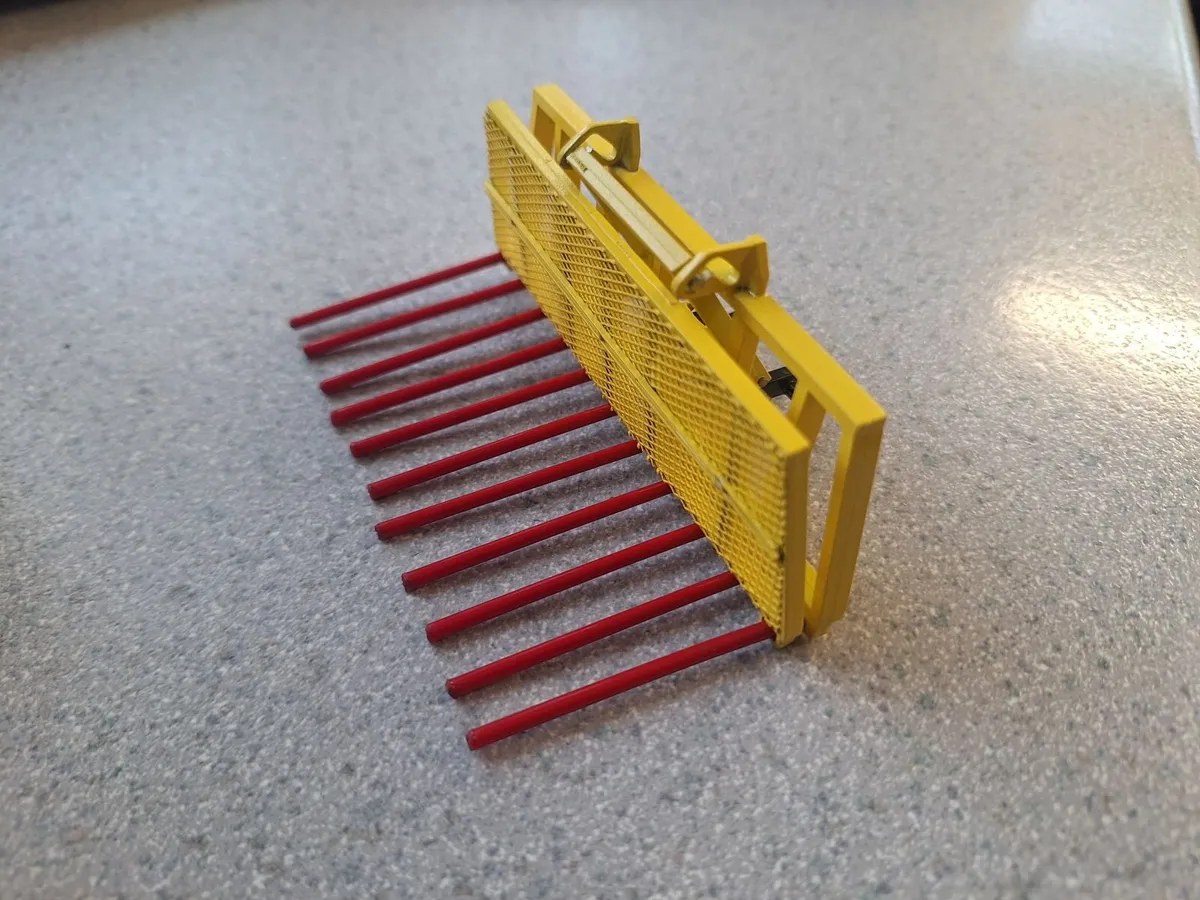 Model push of rake 1 32 scale - Image 3