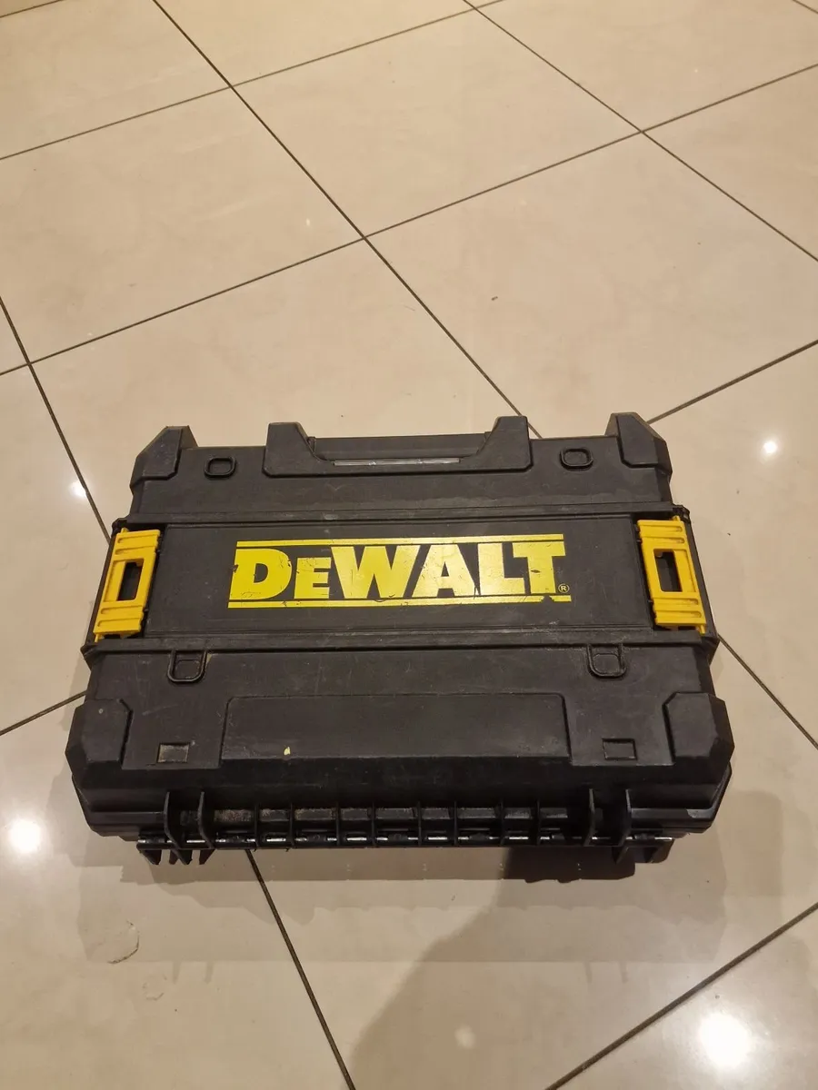 Dewalt Multitool - Image 2