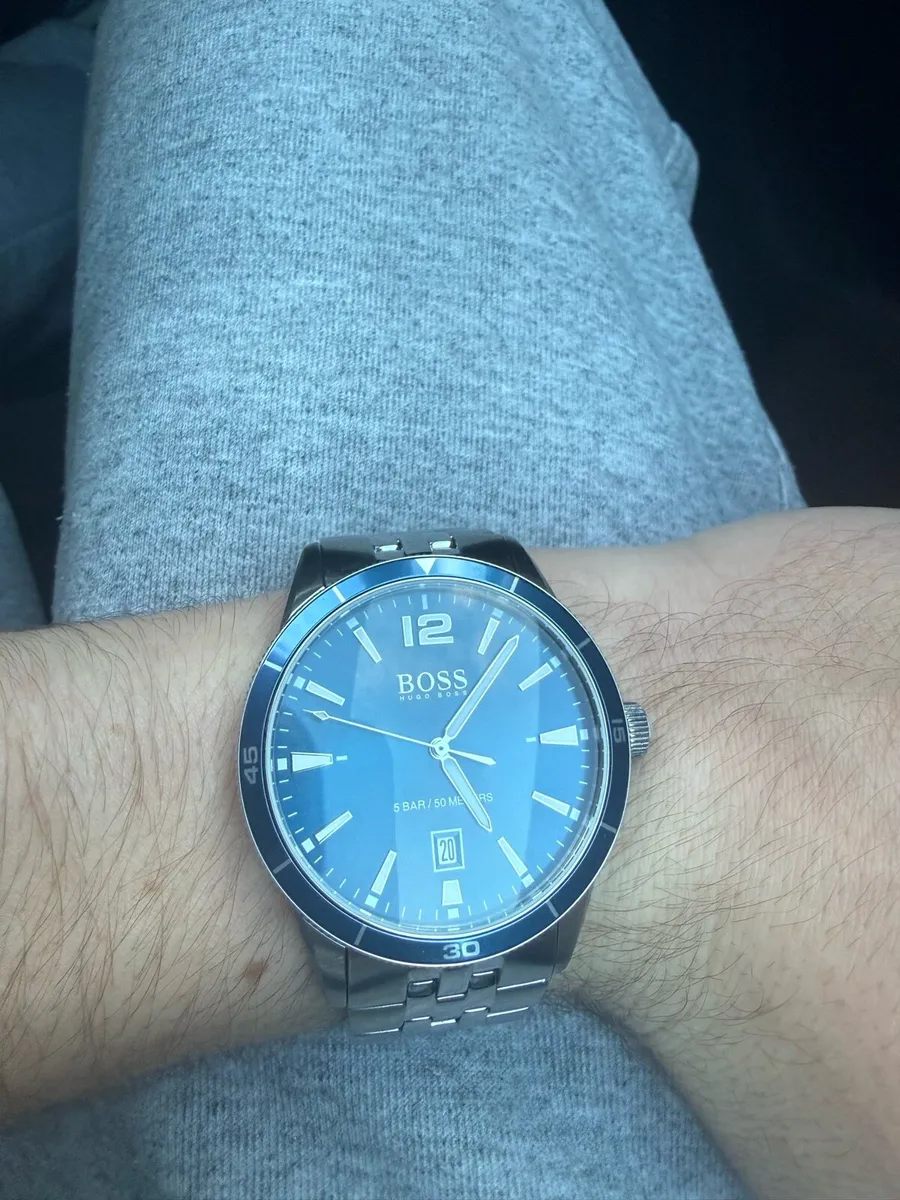 Hugo boss watch - Image 3