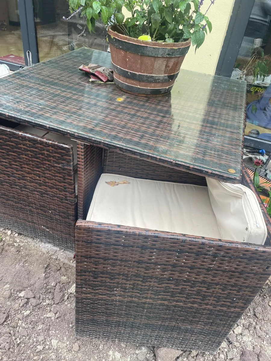 Rattan Cube garden set - Image 2