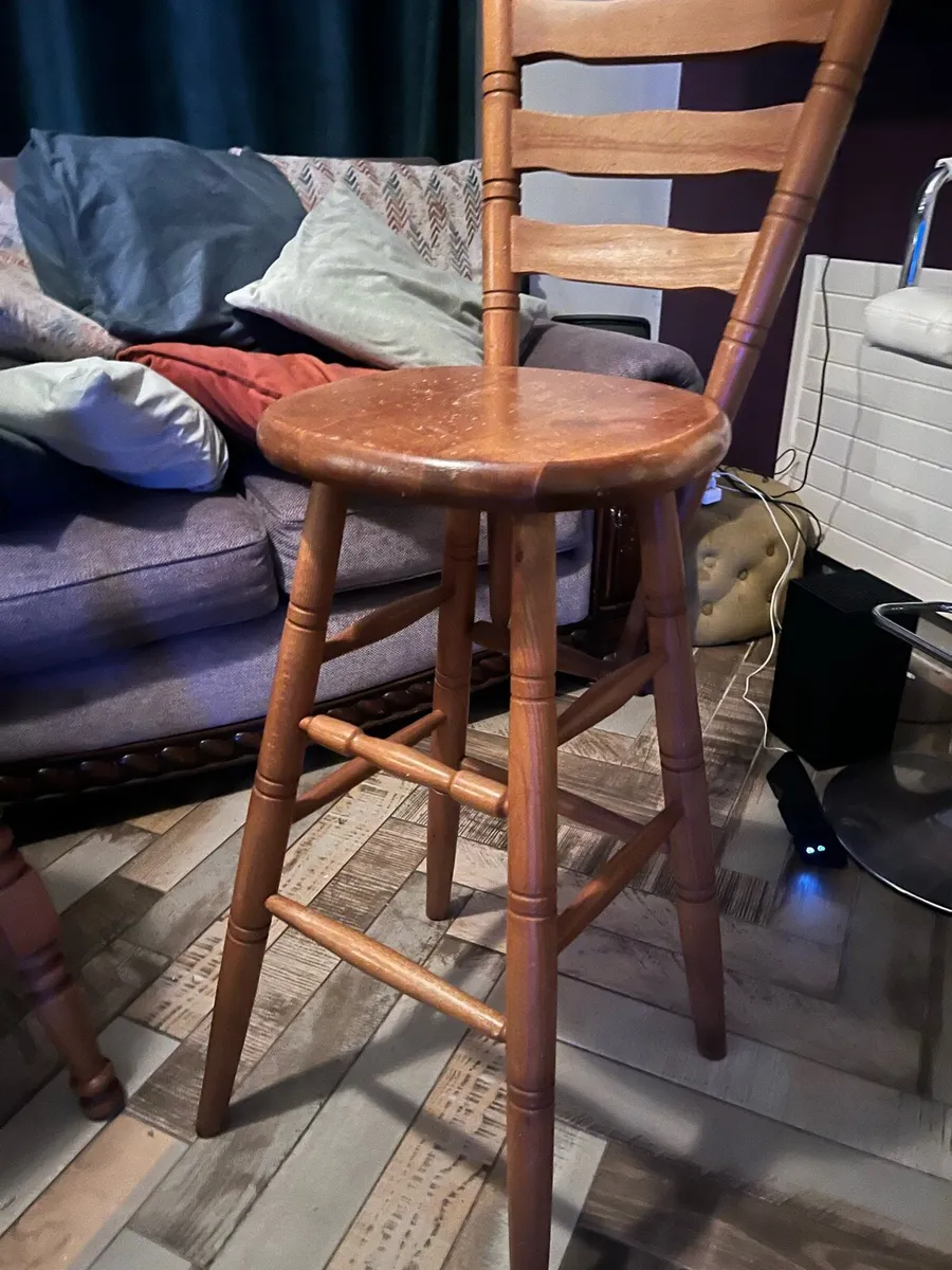 Bar stools - Image 1