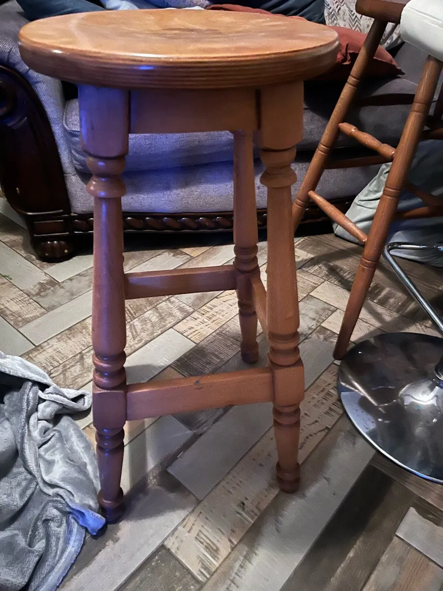 Bar stools - Image 2
