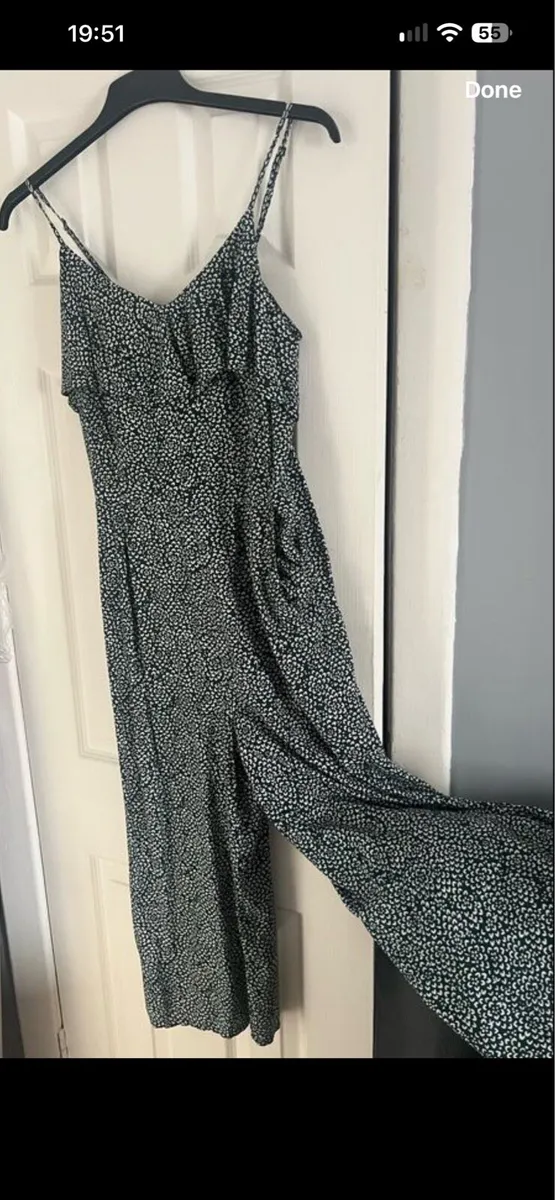 Ladies jumpsuit size 10 €5 - Image 4