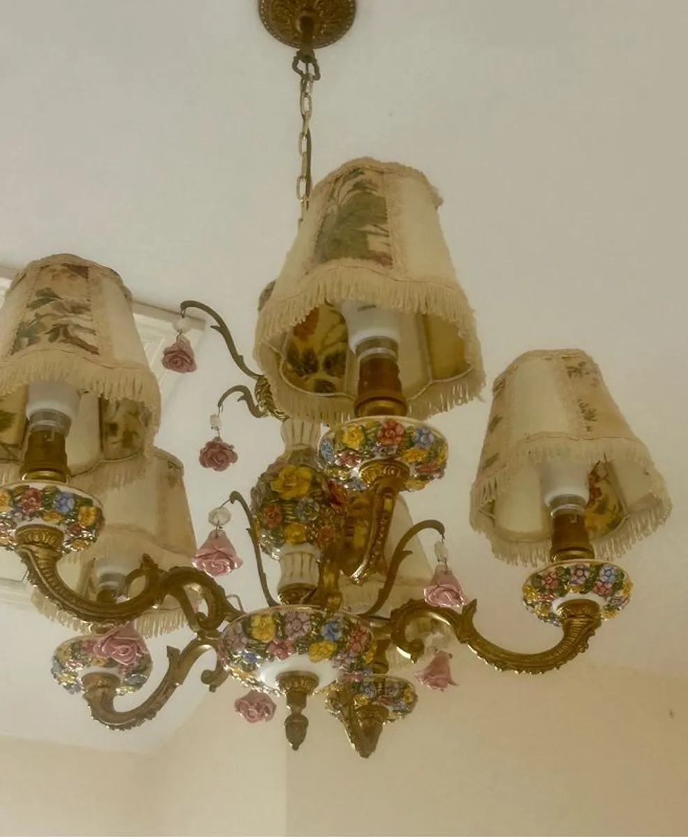 70s Gorgeous Ronantic Brass and Porcelain Chandelier - Image 1