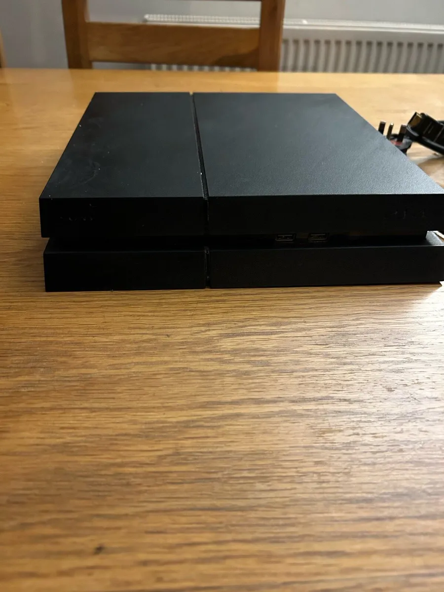 Playstation - Image 1