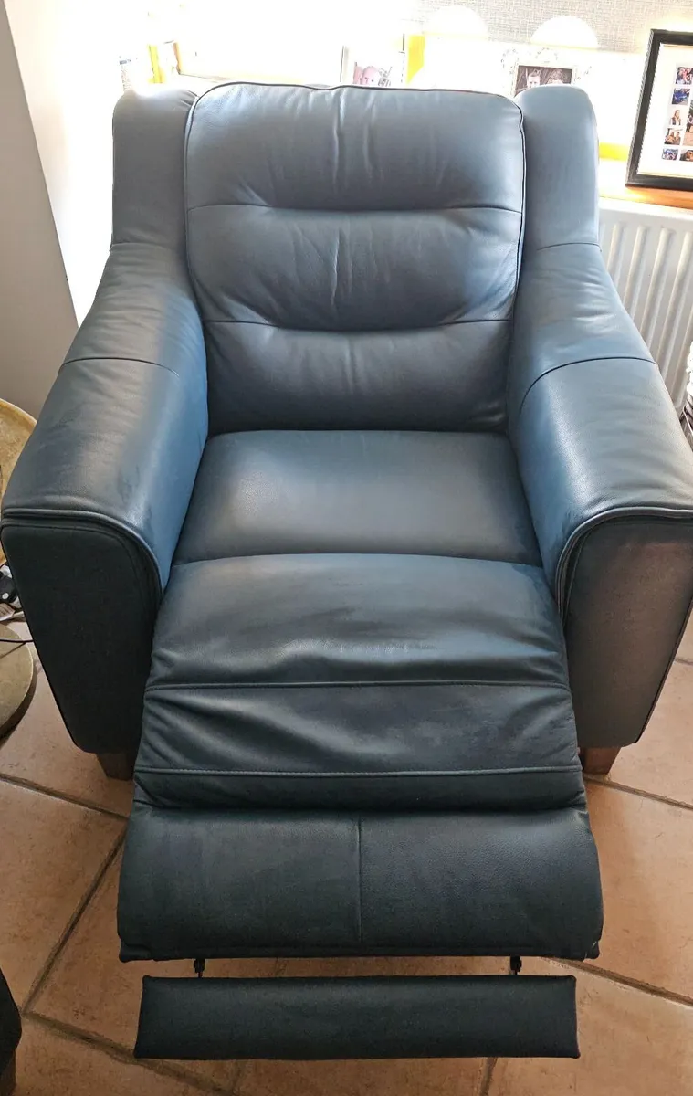 Electric couch and chair recliner - Image 3