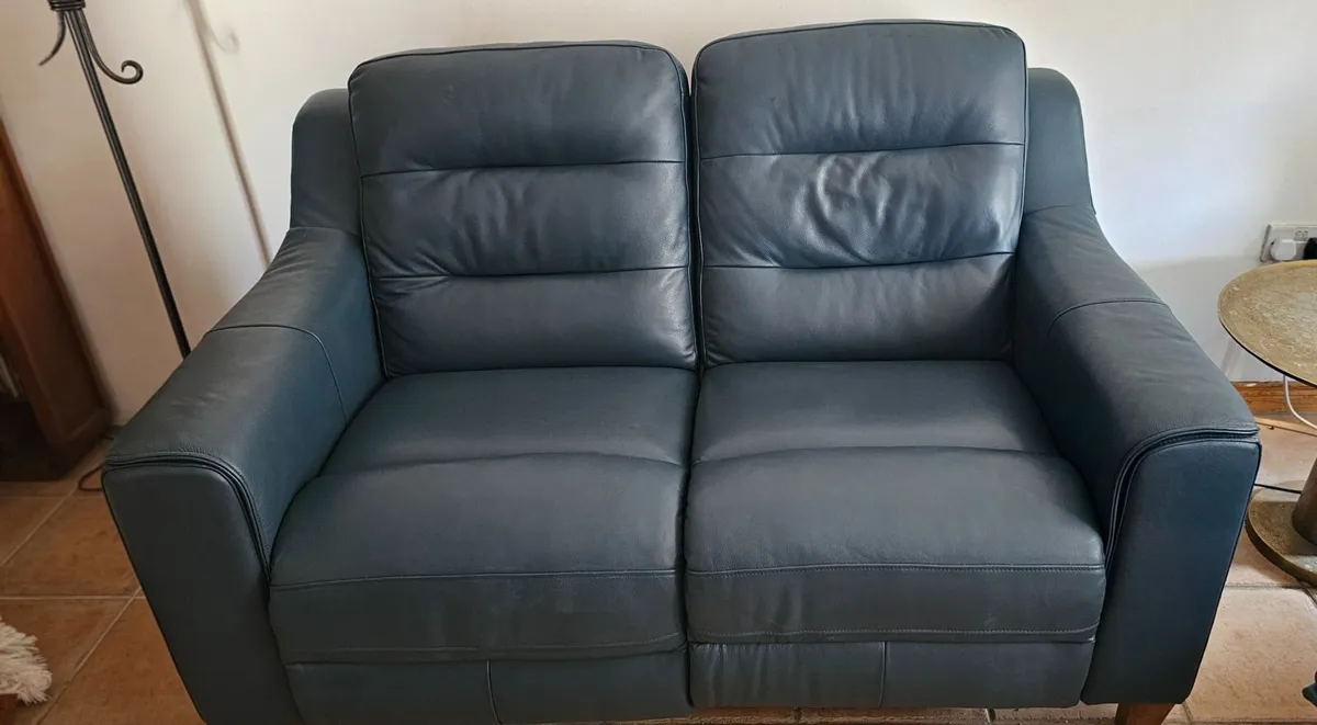 Electric couch and chair recliner - Image 4