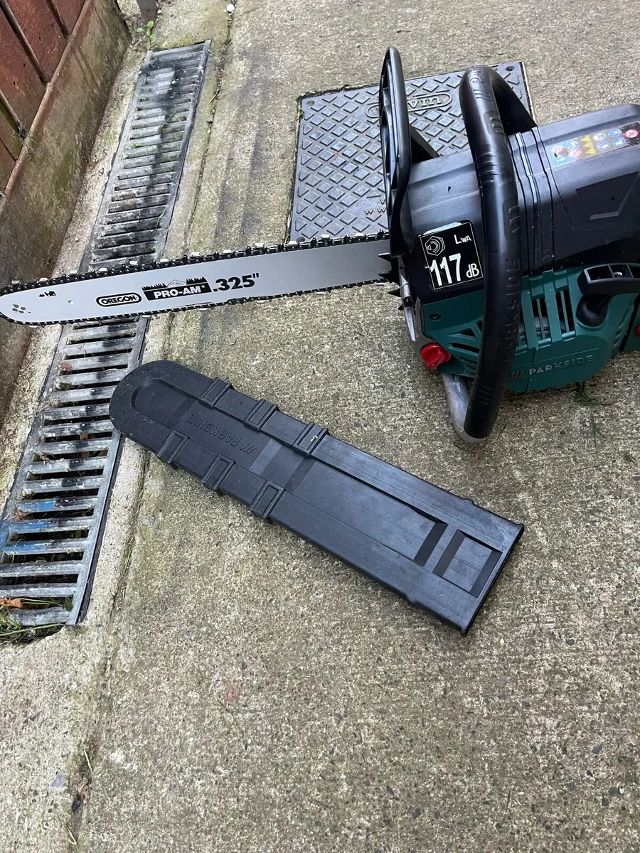 Chainsaw - Image 3