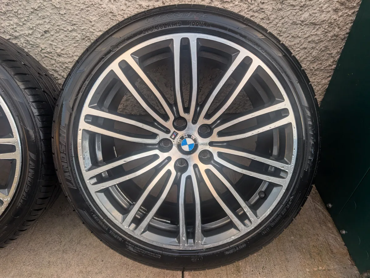 19" genuine bmw alloys - Image 1