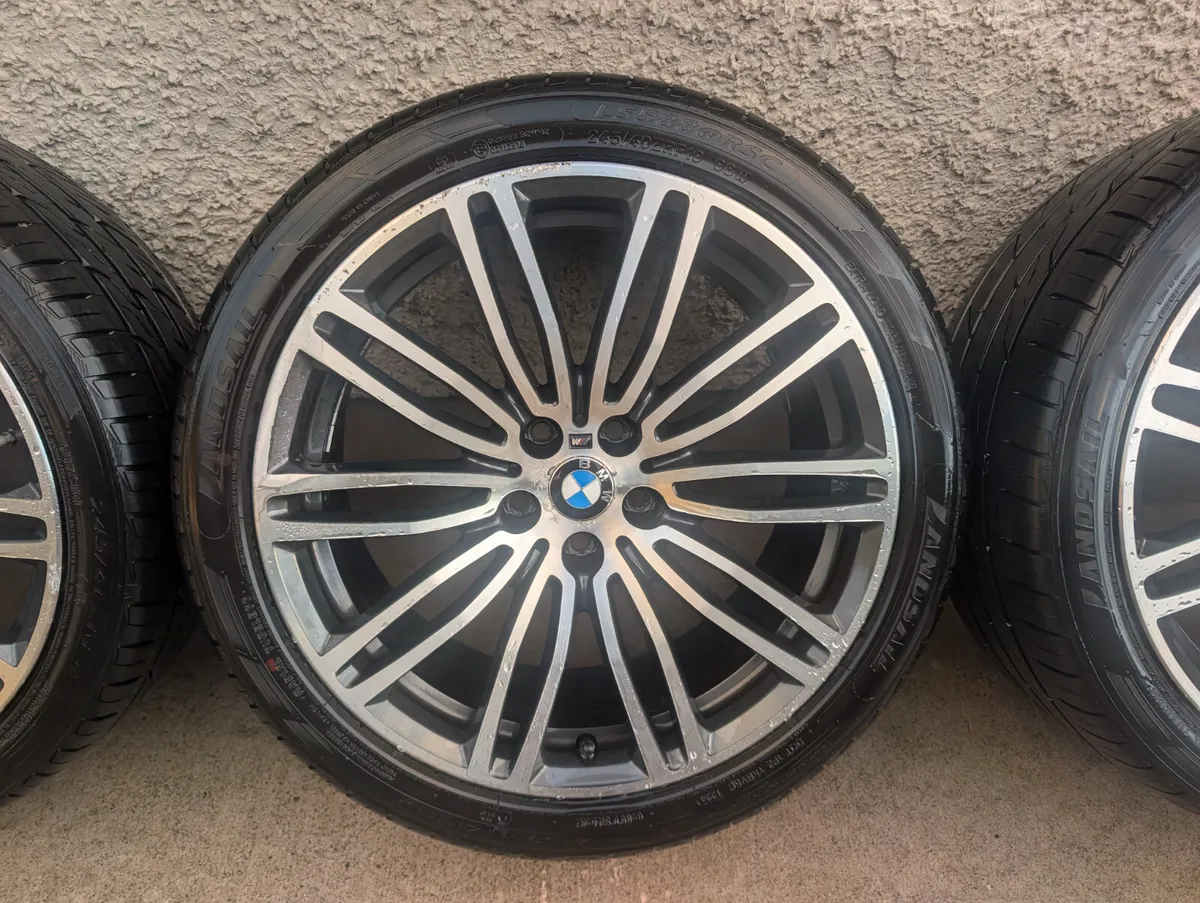 19" genuine bmw alloys - Image 2
