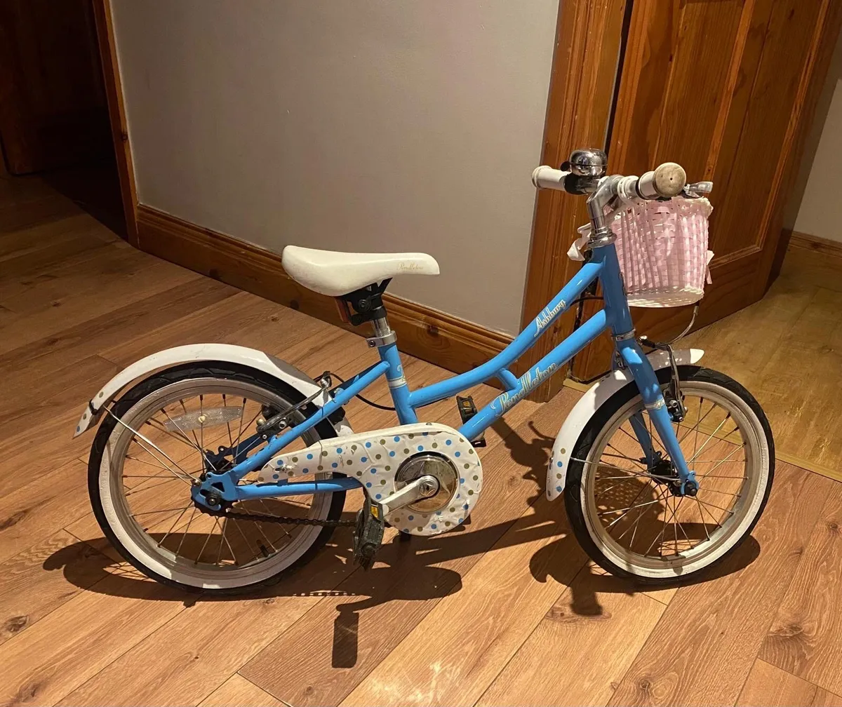Kids bike - Image 1