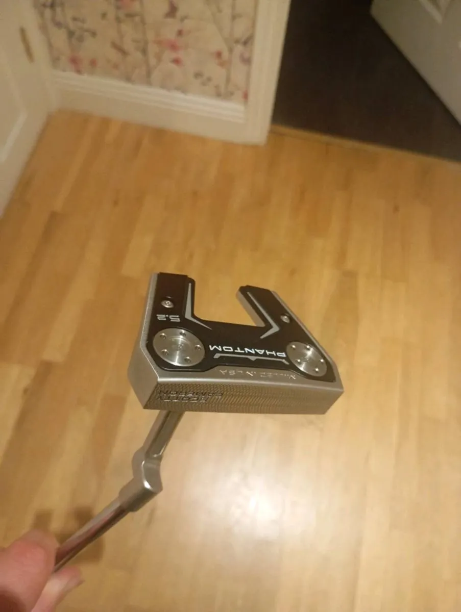 Scotty Cameron phantom 5.2 - Image 1