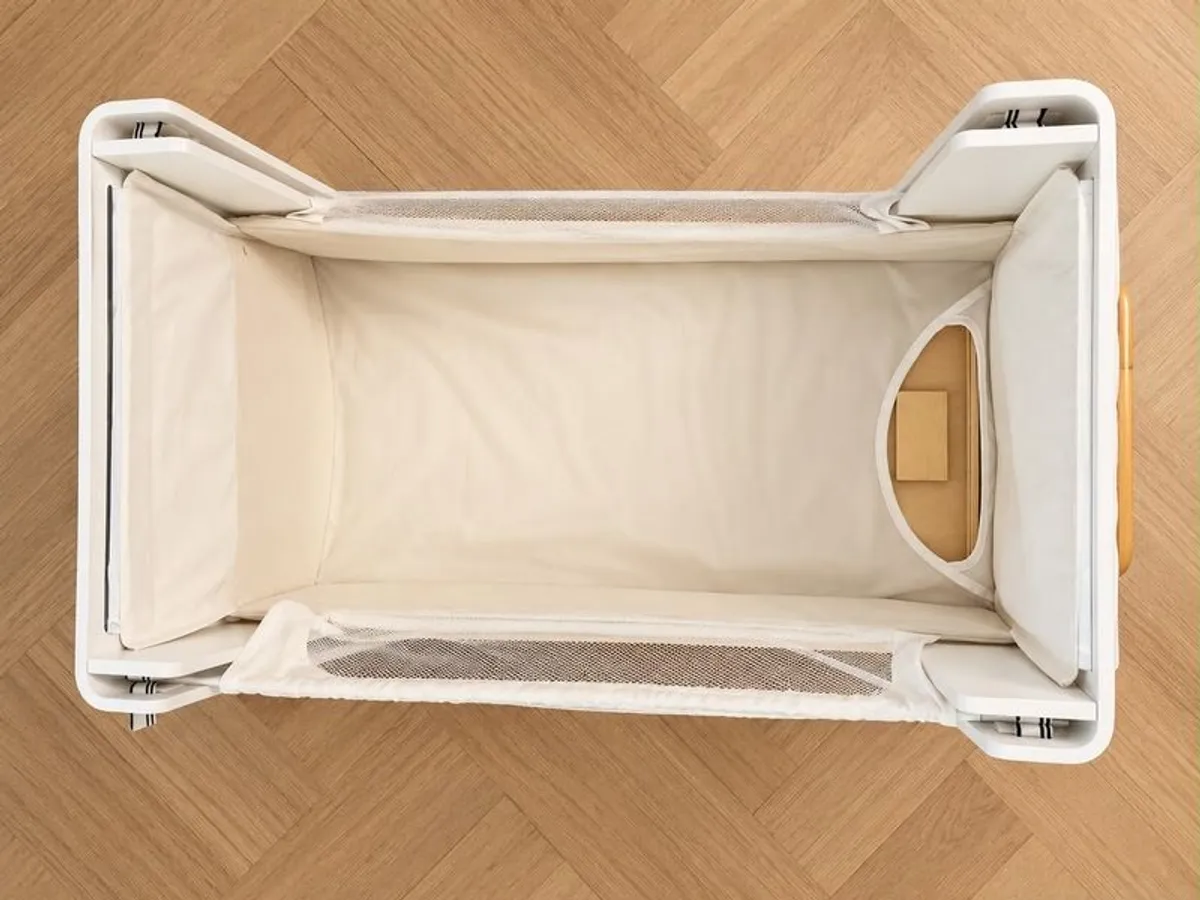 Gaia Baby Bedside Crib - Image 3