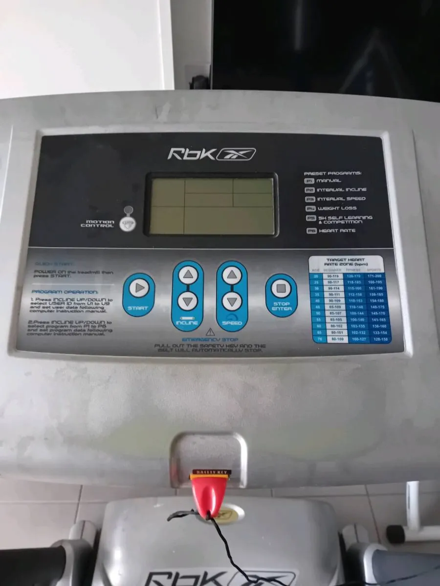 Treadmill/Punch Bag/Gaming Chair - Image 2