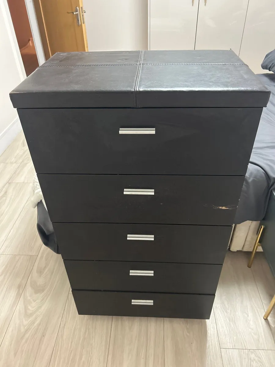 Black 5-Drawer Chest of Drawers – €15 - Image 2