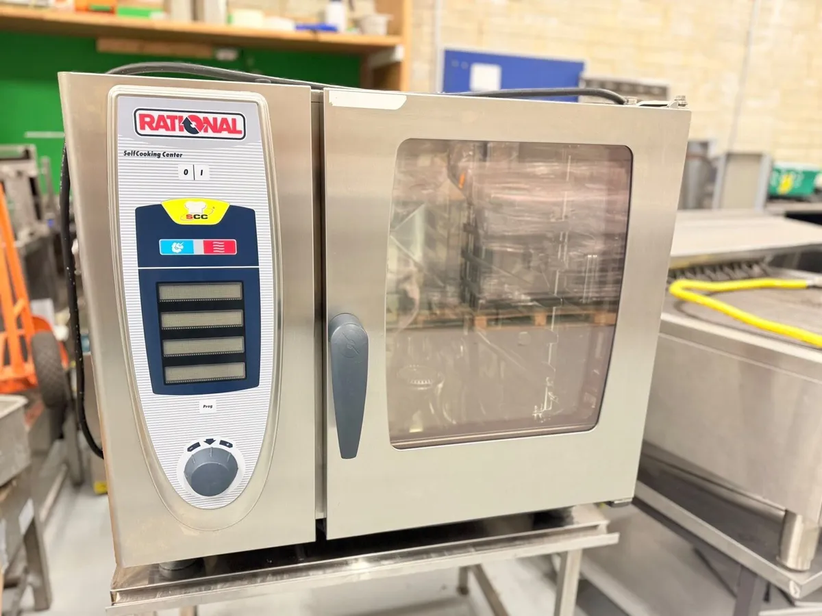 Rational Combi oven 6 Racks - Image 1